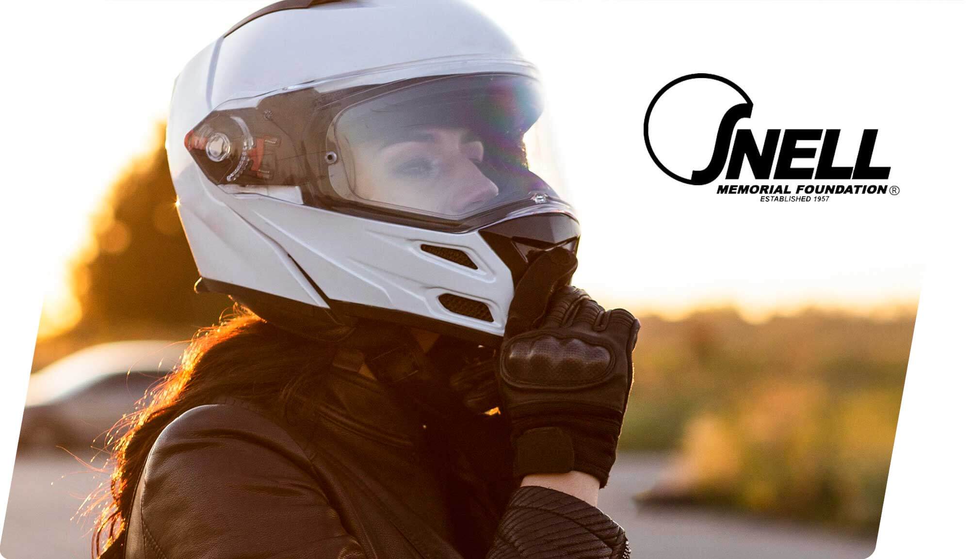 Guía básica de cascos para moto: ¿qué debes tomar en cuenta?